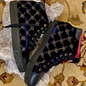 Made in Italy -High Top Sneakers - BLUMARINE Navy Blue Velvet - amazing quality!